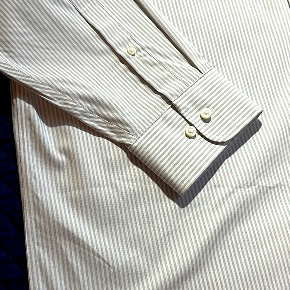 Stanford Smart Tech Mens Dress Shirt. XXL 18-18.5 NEW. Lite Gray & White Stripe - Picture 3 of 9